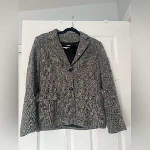 Gerard Darel Black and White Herringbone 63% Wool Blazer